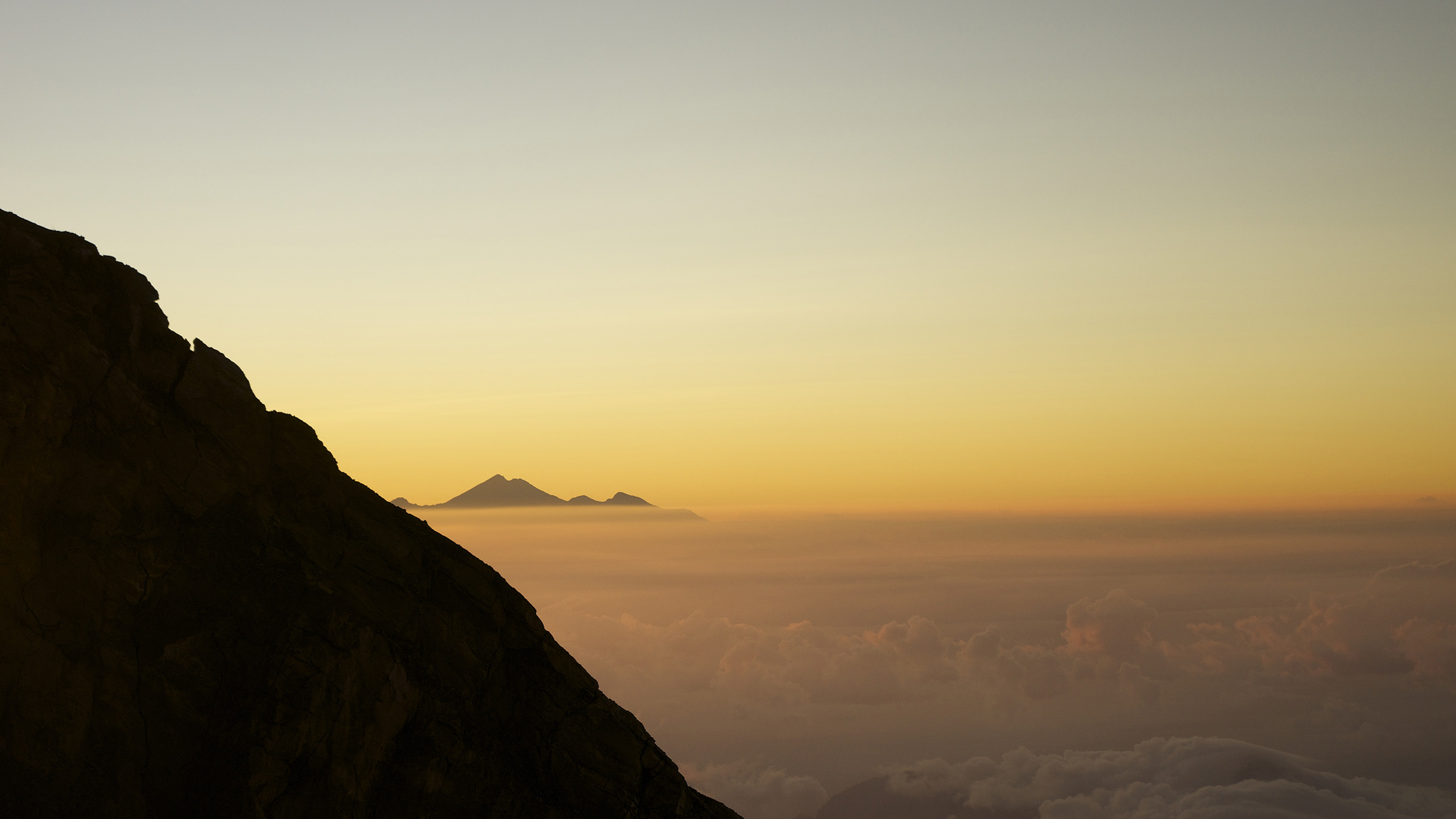 Trek Agung